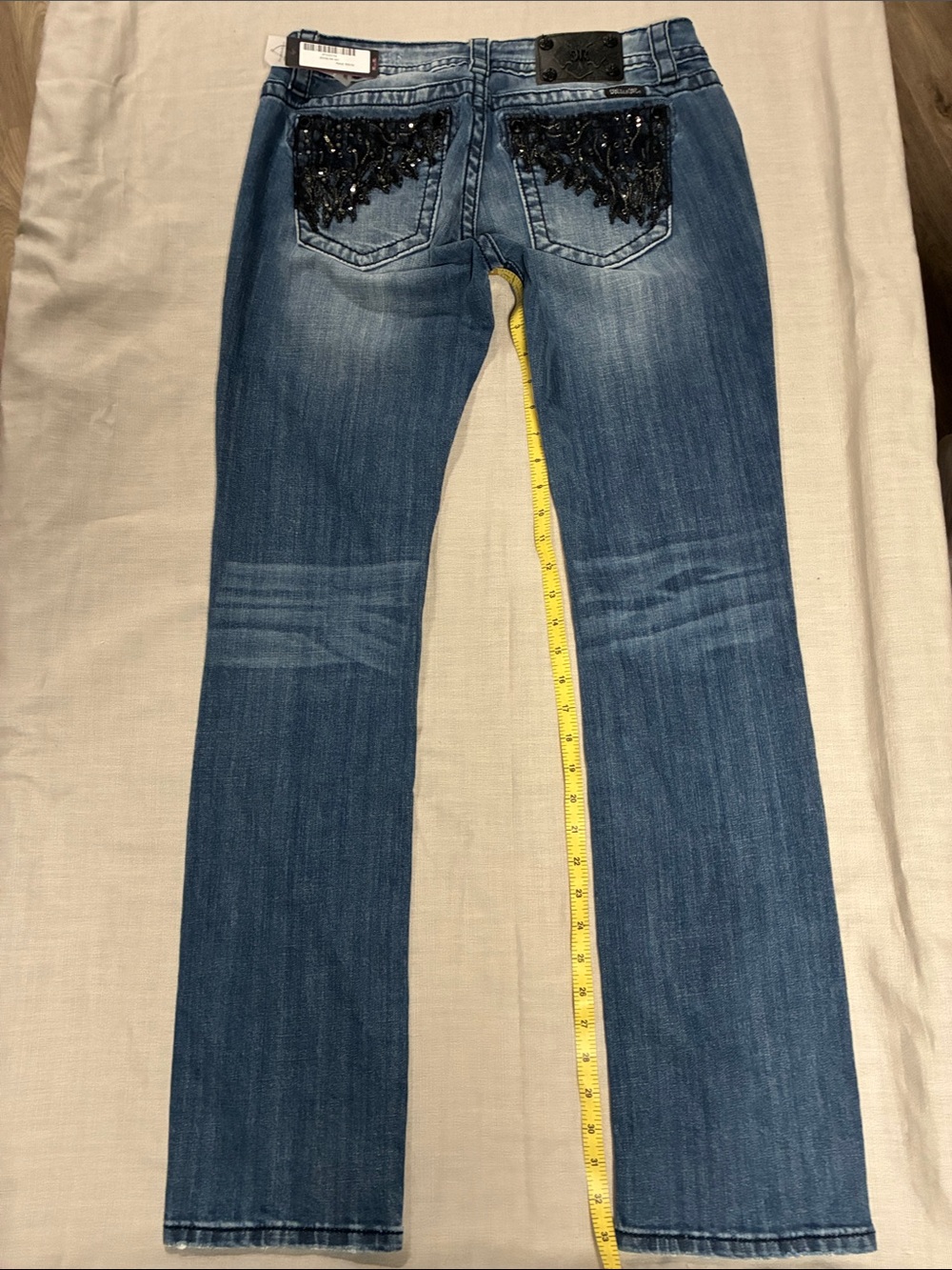 Miss Me Women’s Signature Straight Jeans with Black Lace Trim. NWT 30/33 1/2